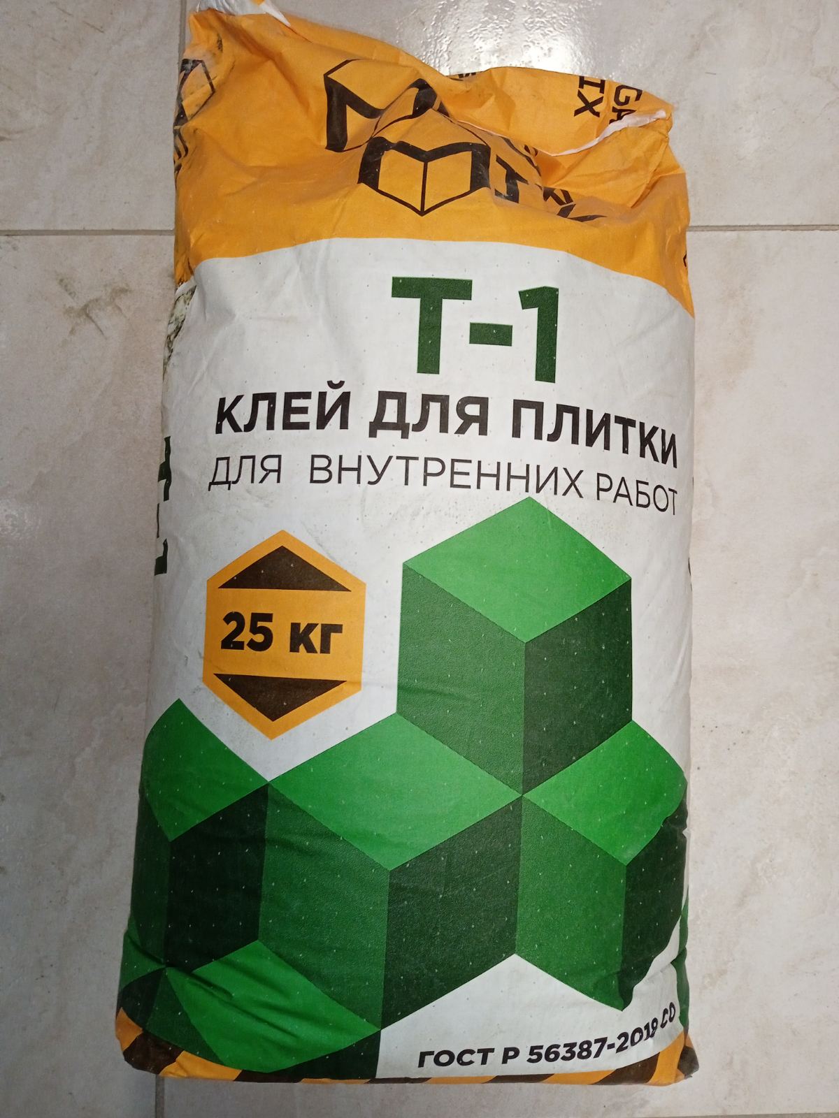 ШТУКАТУРКА СИЛИКАТНО-СИЛИКОНОВАЯ CERESIT CT 174 КАМЕШКОВАЯ